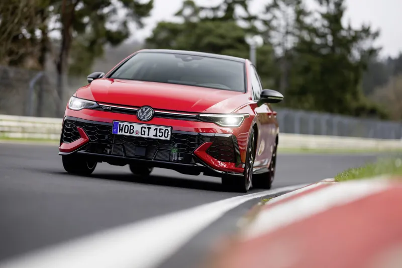 Golf GTI EDITION 50 – GTI-ul pe care încă nu știi cât de mult ți-l dorești