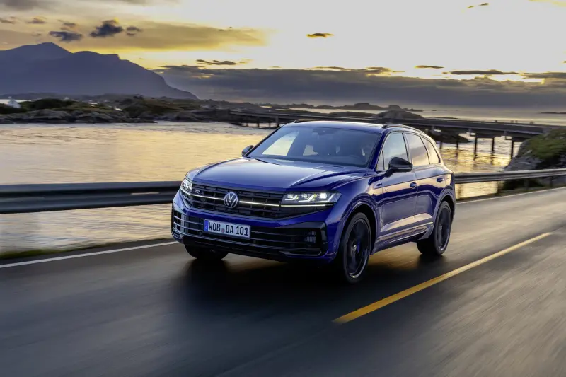 Ce vezi, aia primești: de ce ofertele PIA din online sunt aceleași ca cele din showroom