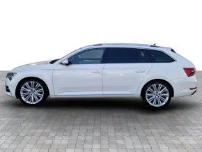 SUPERB Combi iV Style DSG thumbnail