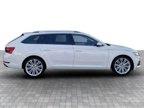 SUPERB Combi iV Style DSG thumbnail