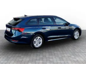 Škoda OCTAVIA COMBI AMBITION 2.0 TDI DSG thumbnail