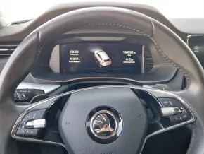 Škoda OCTAVIA COMBI AMBITION 2.0 TDI DSG thumbnail