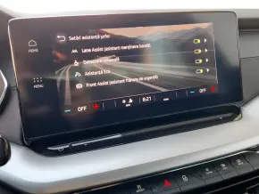 Škoda OCTAVIA COMBI AMBITION 2.0 TDI DSG thumbnail