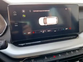 Škoda OCTAVIA COMBI AMBITION 2.0 TDI DSG thumbnail