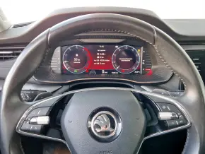 Škoda OCTAVIA Combi 4x4 Ambition TDI DSG thumbnail