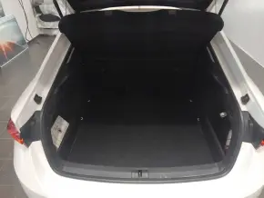 Škoda OCTAVIA AMBITION 2.0 TDI thumbnail