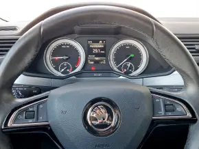 Škoda Superb Ambition 2.0 TDI DSG Small Fleet thumbnail