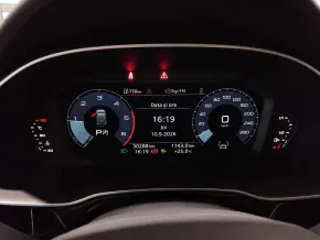 Audi Q3 35 TDI quattro thumbnail